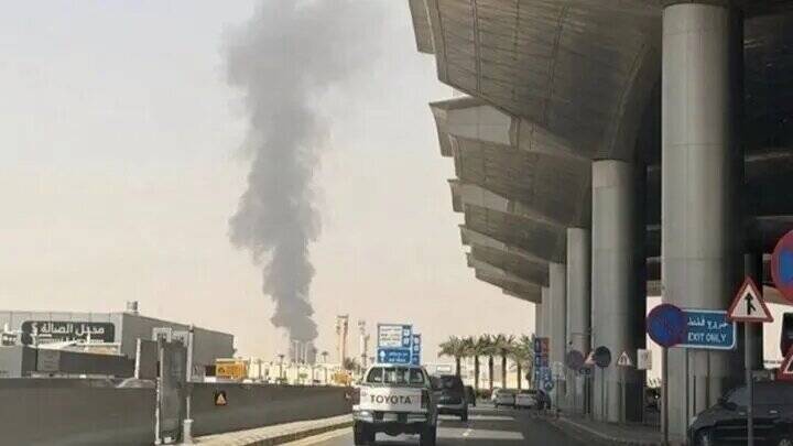 به صدا در آمدن آژیر هشدار در ریاض در پی حمله موشکی یمن 5 به صدا در آمدن آژیر هشدار در ریاض در پی حمله موشکی یمن